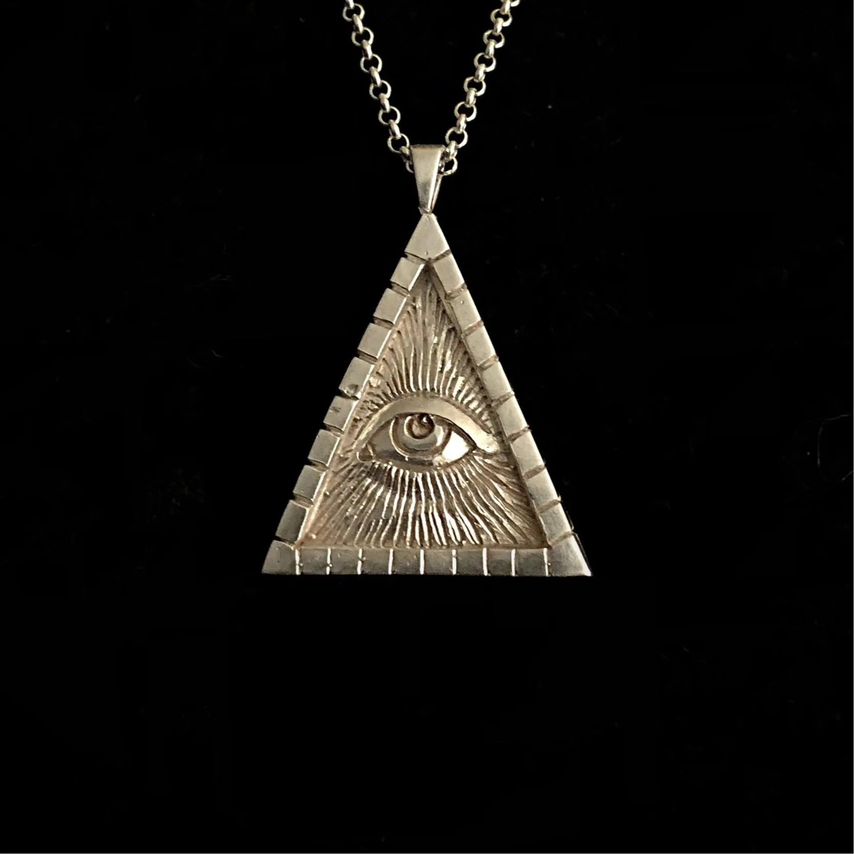 925 Silver Illuminati Pendant