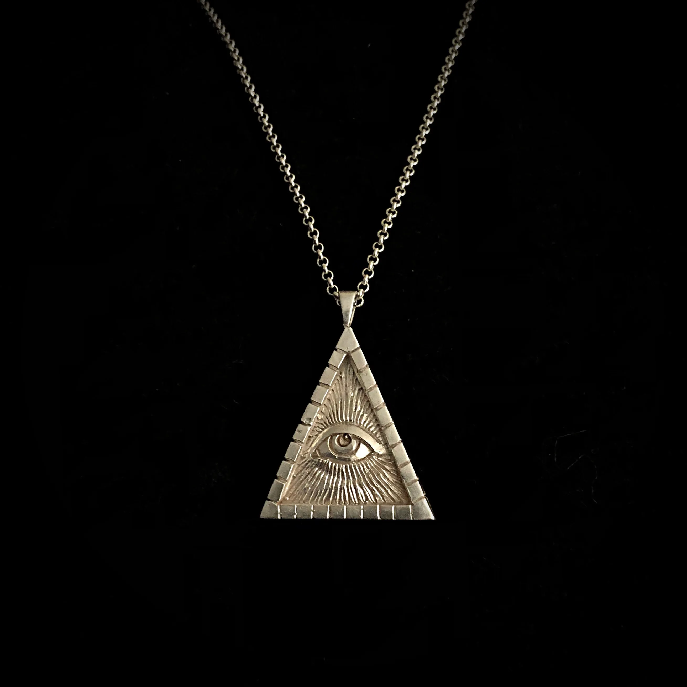 925 Silver Illuminati Pendant