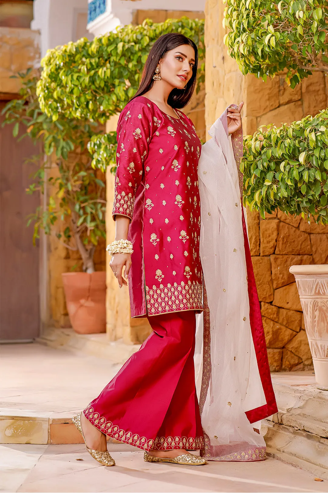 Aari Embroidered Raw Silk 3pc Suit | Eid Affairs | S202061