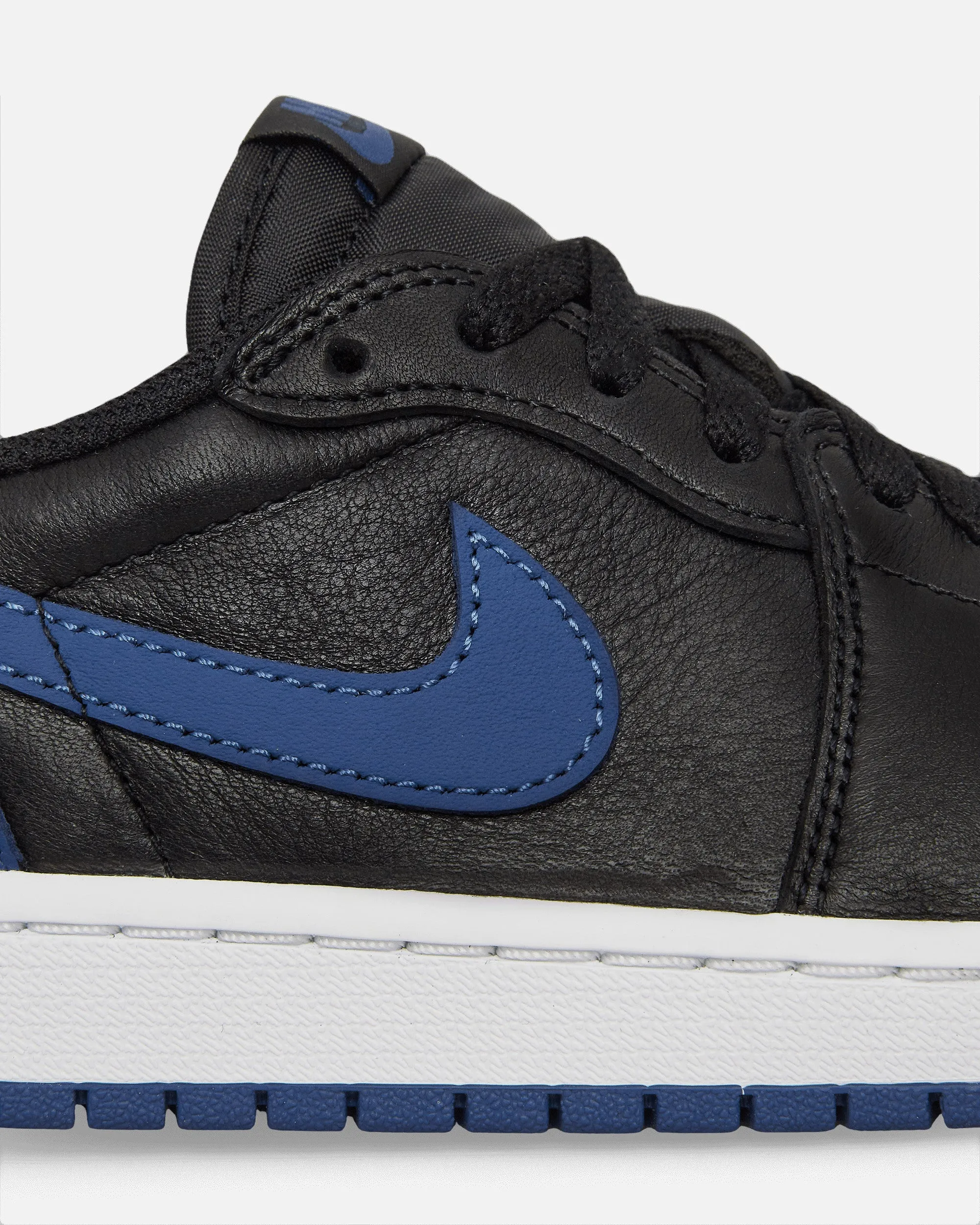 Air Jordan 1 Retro Low OG Sneakers Mystic Navy