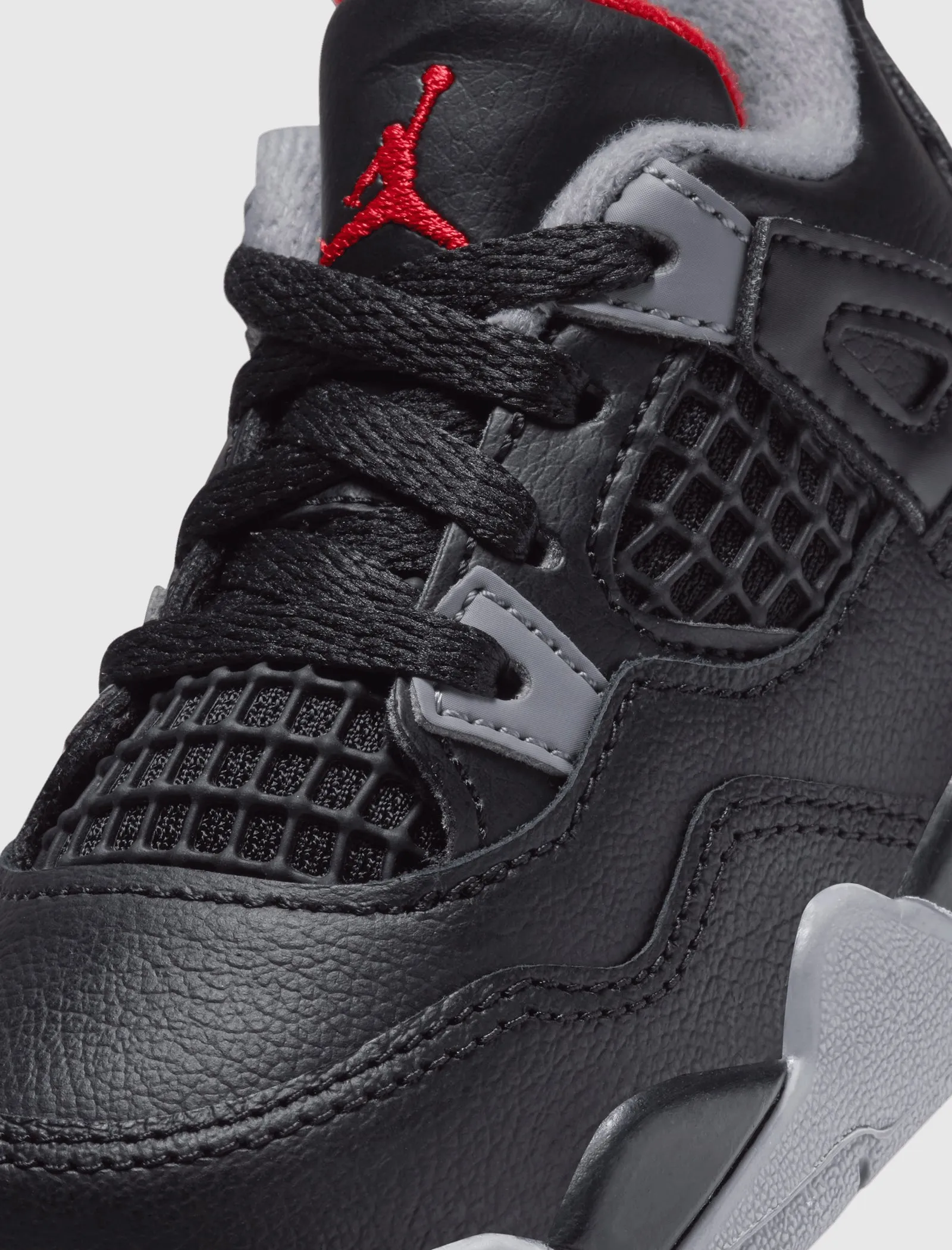 AIR JORDAN 4 BRED REIMAGINED TD