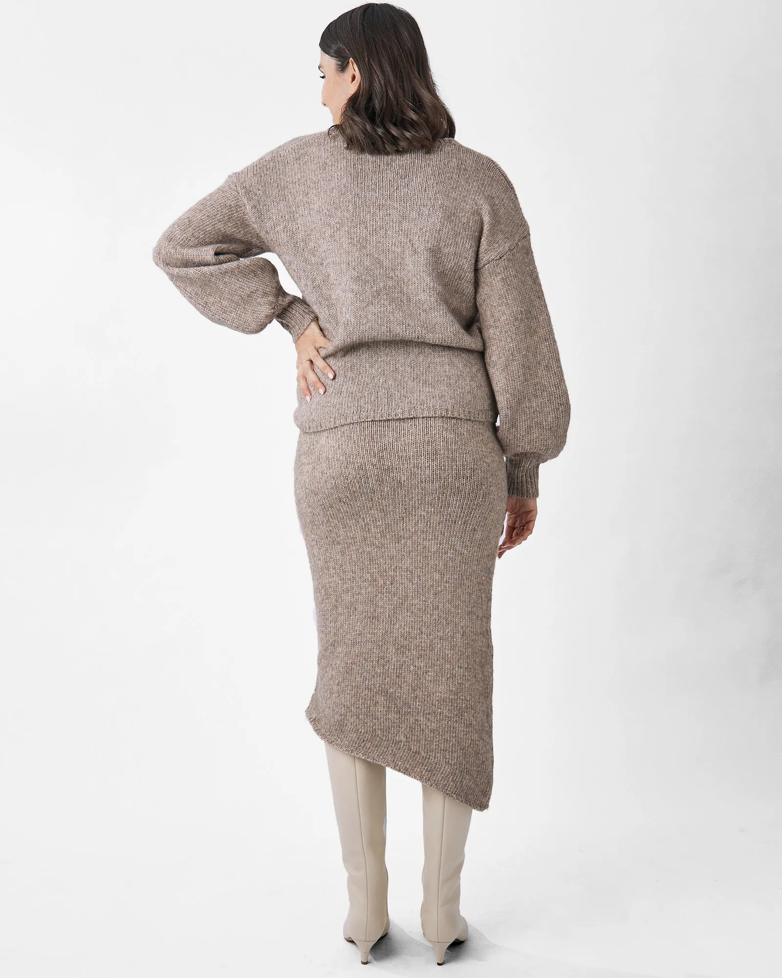 Amélie's Enchanting Allure Asymmetrical Knit Midi Skirt -Taupe