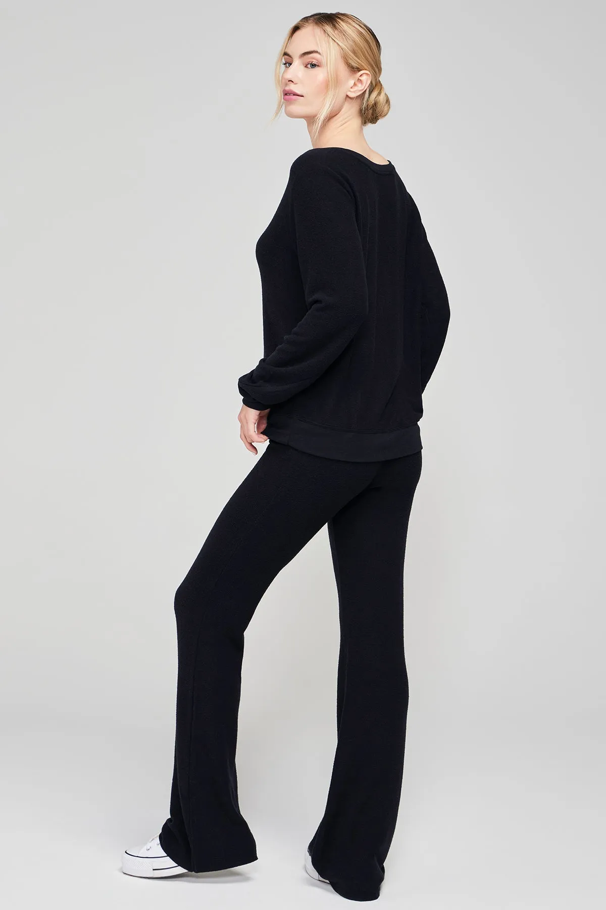 Baggy Beach Jumper Deep V | Jet Black Poly Dye