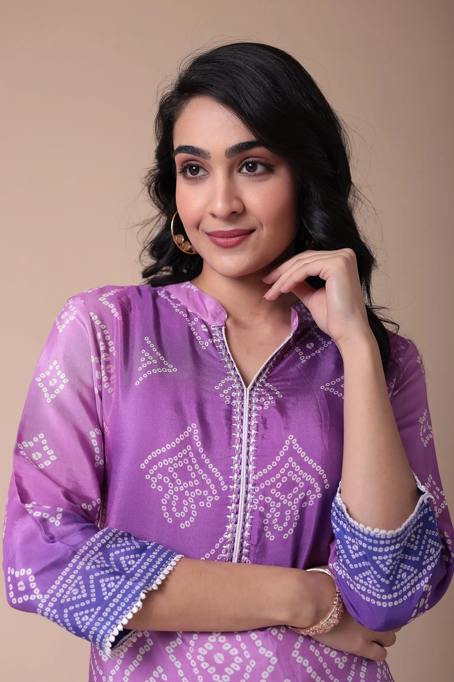 Bandhej Silk blend Kurta with Embroidered work.