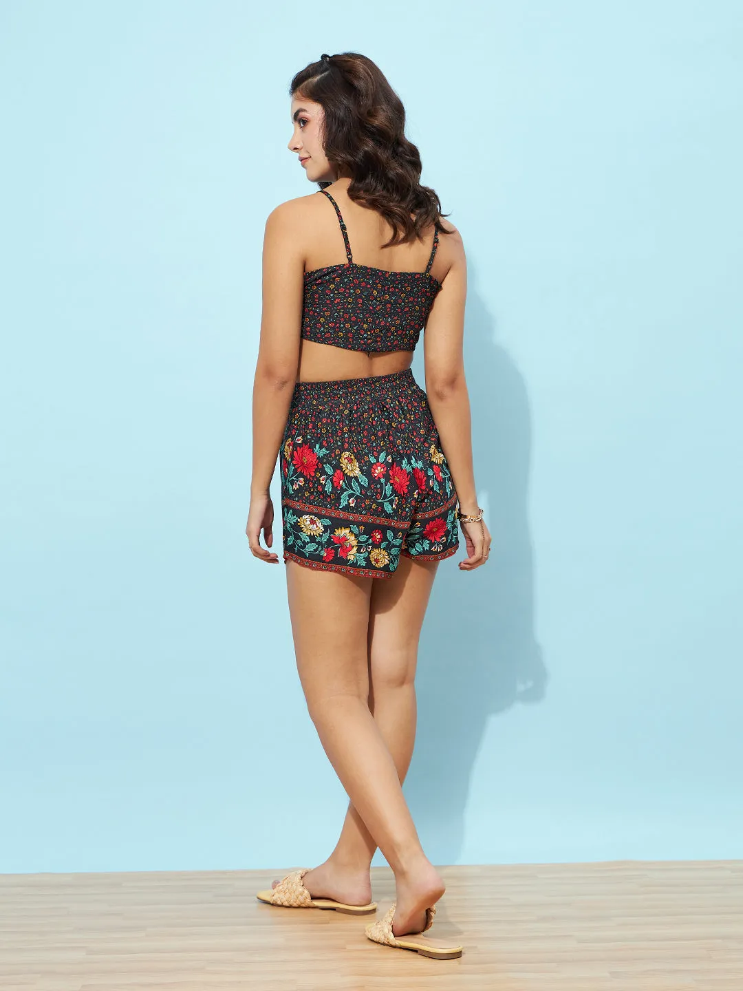 Berrylush Women Black, Green, & Red Floral Printed Square Neck Crop Top & Tie-Up Front Mini Shorts With Shrug