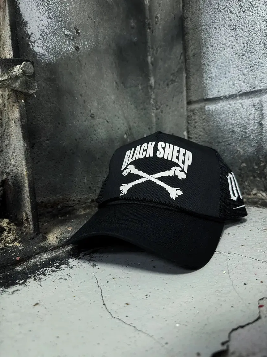 BLACKSHEEP CURVED BILL BLACK HAT