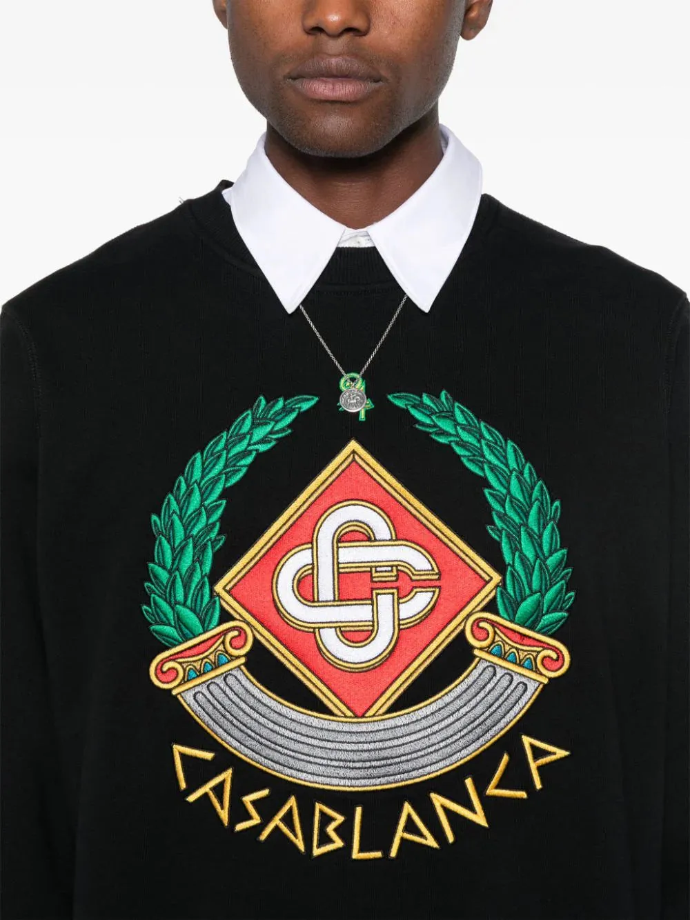 Casa Crest-Embroidered Sweatshirt