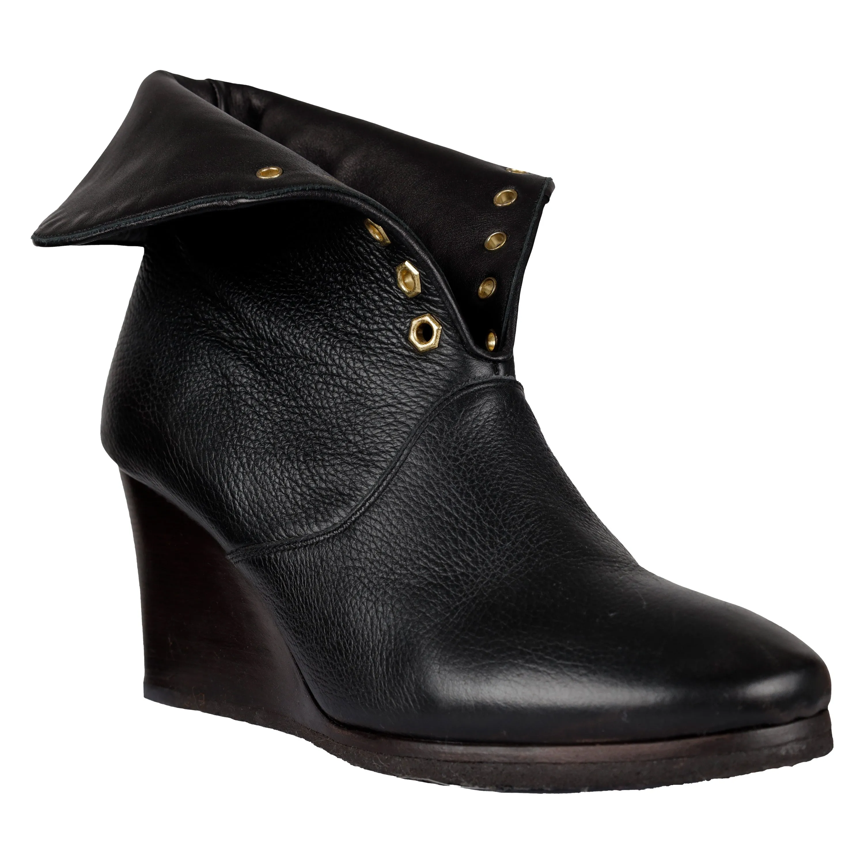 Chloe Eyelet Ankle Boots - '10s