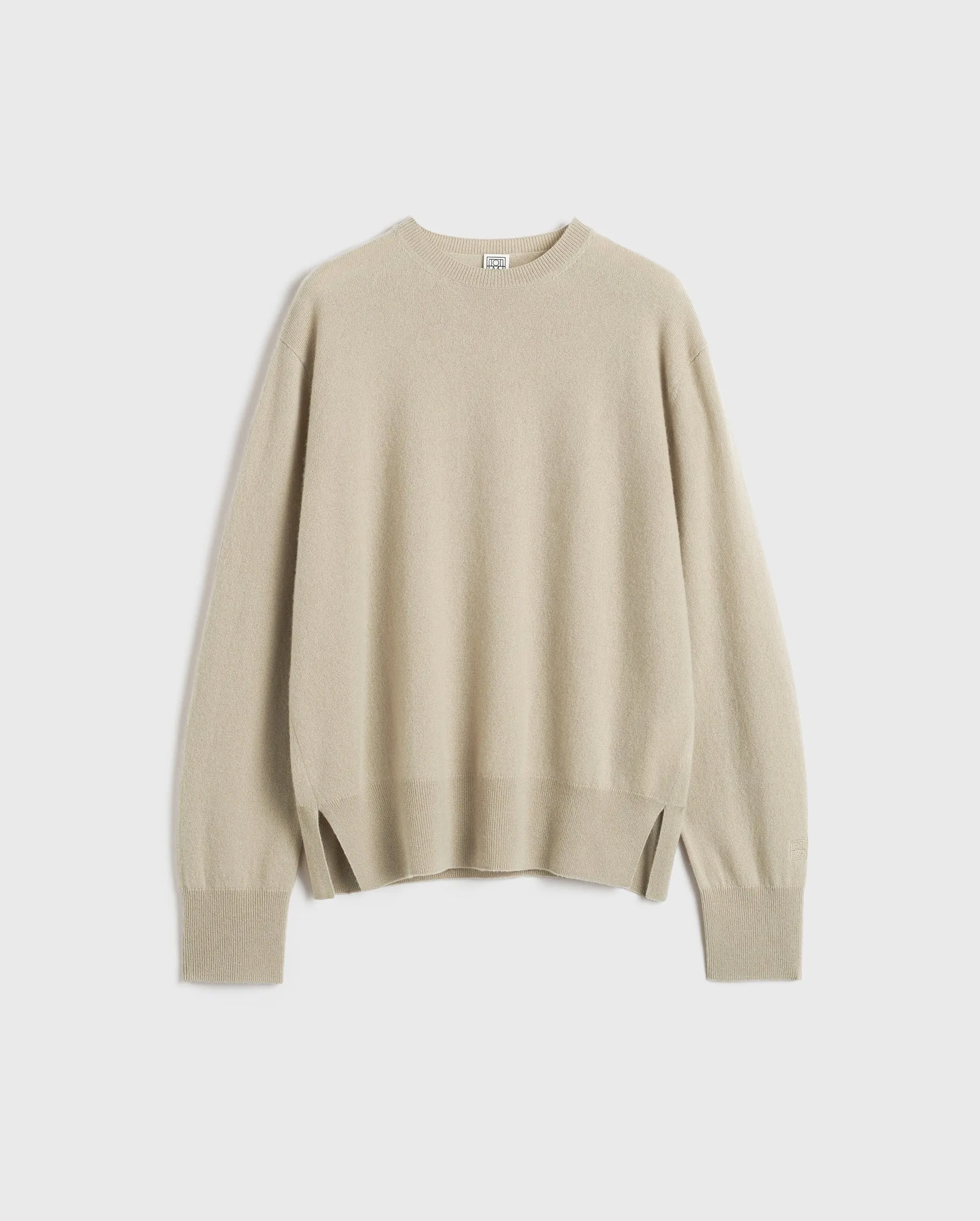 CREW-NECK CASHMERE KNIT / FAWN