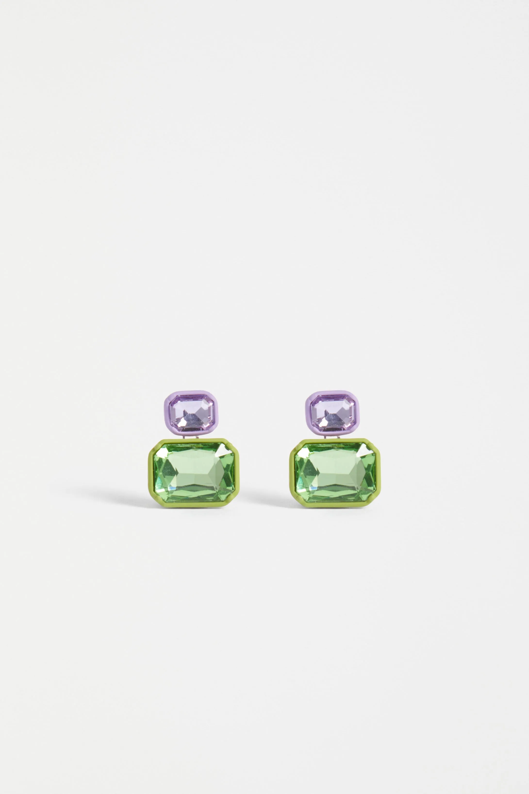 Jule Stud Earring