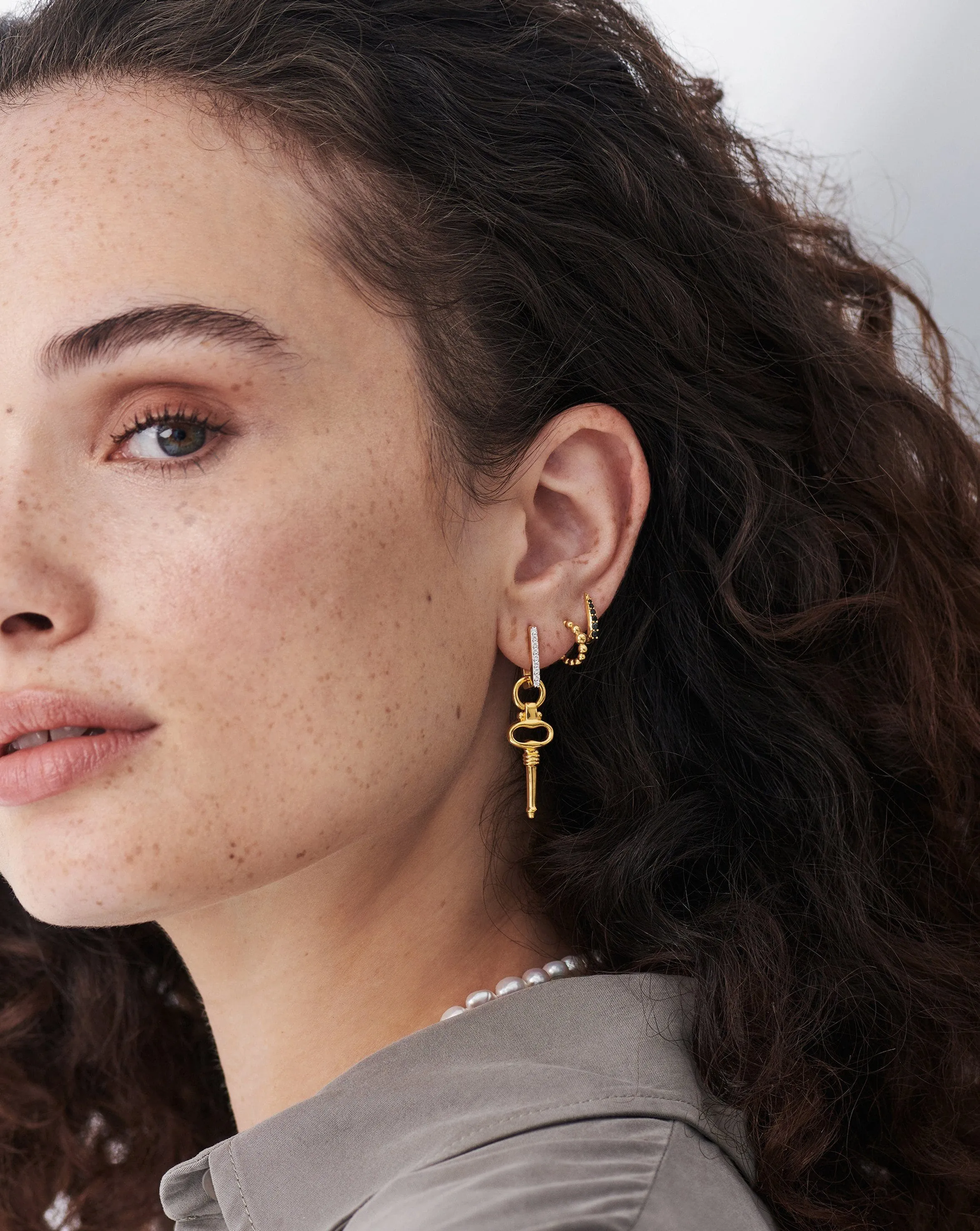 Key Single Pave Ovate Earring