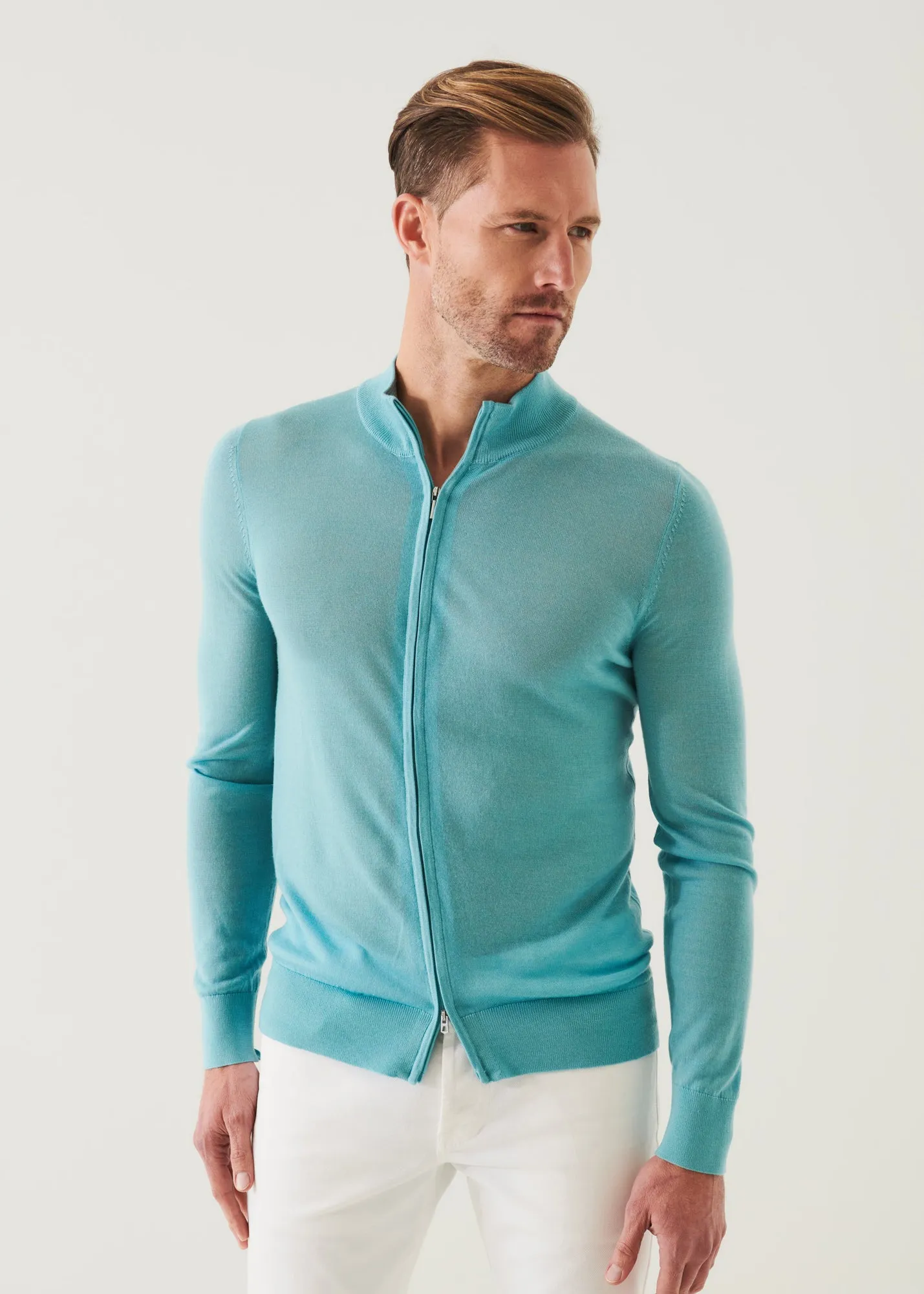 LIGHTWEIGHT MERINO BLEND FULL ZIP SWEATER