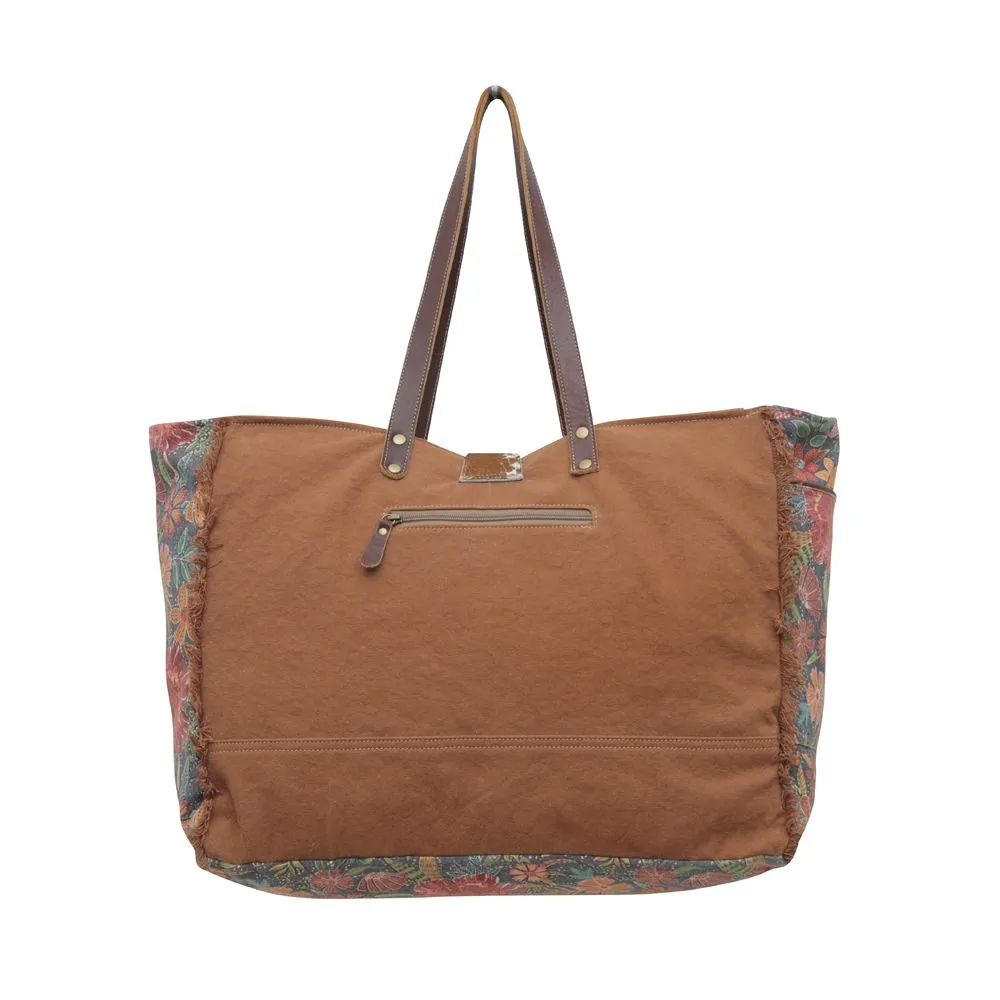 Myra Bag Fyole Weekender: Strong Build with Wanderer Vibes