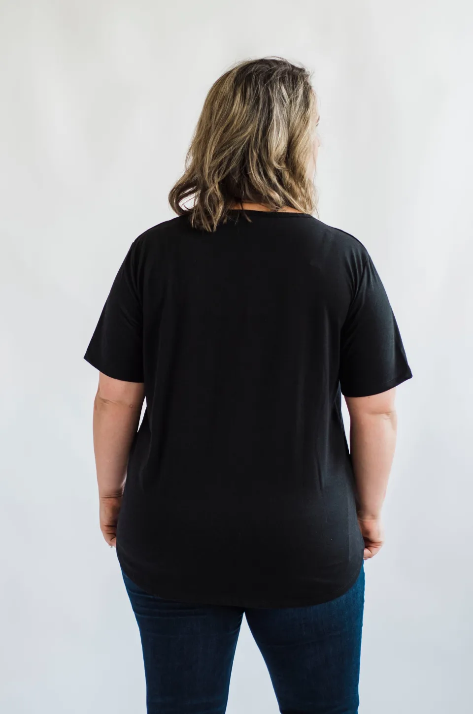 Nursing T-shirt With Asymmetrical Flap - Black