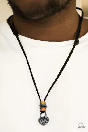 Paparazzi Accessories  - RingMaster #M12 Peg - Black Urban Necklace