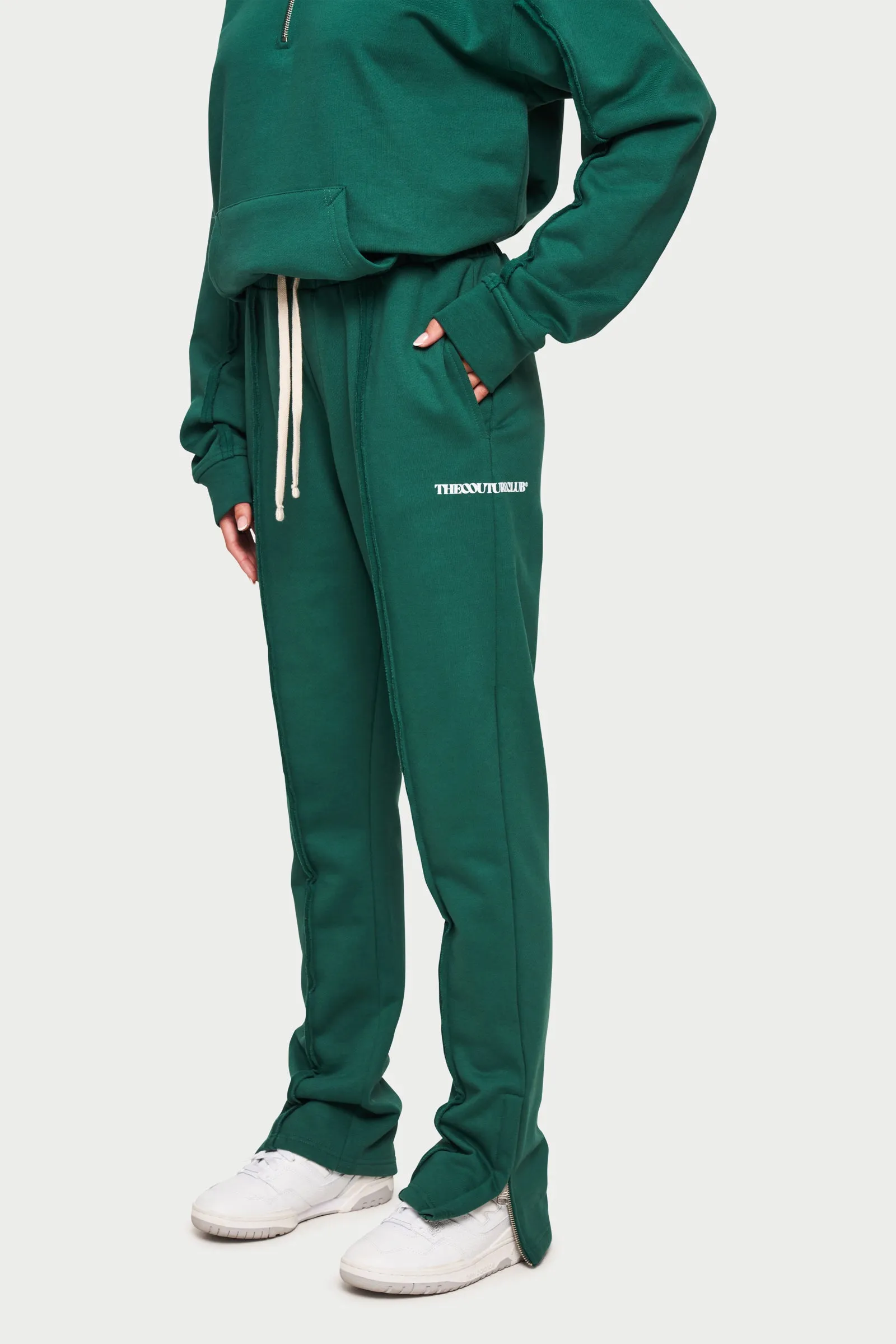 RAW SEAM STRAIGHT LEG JOGGERS - FOREST GREEN