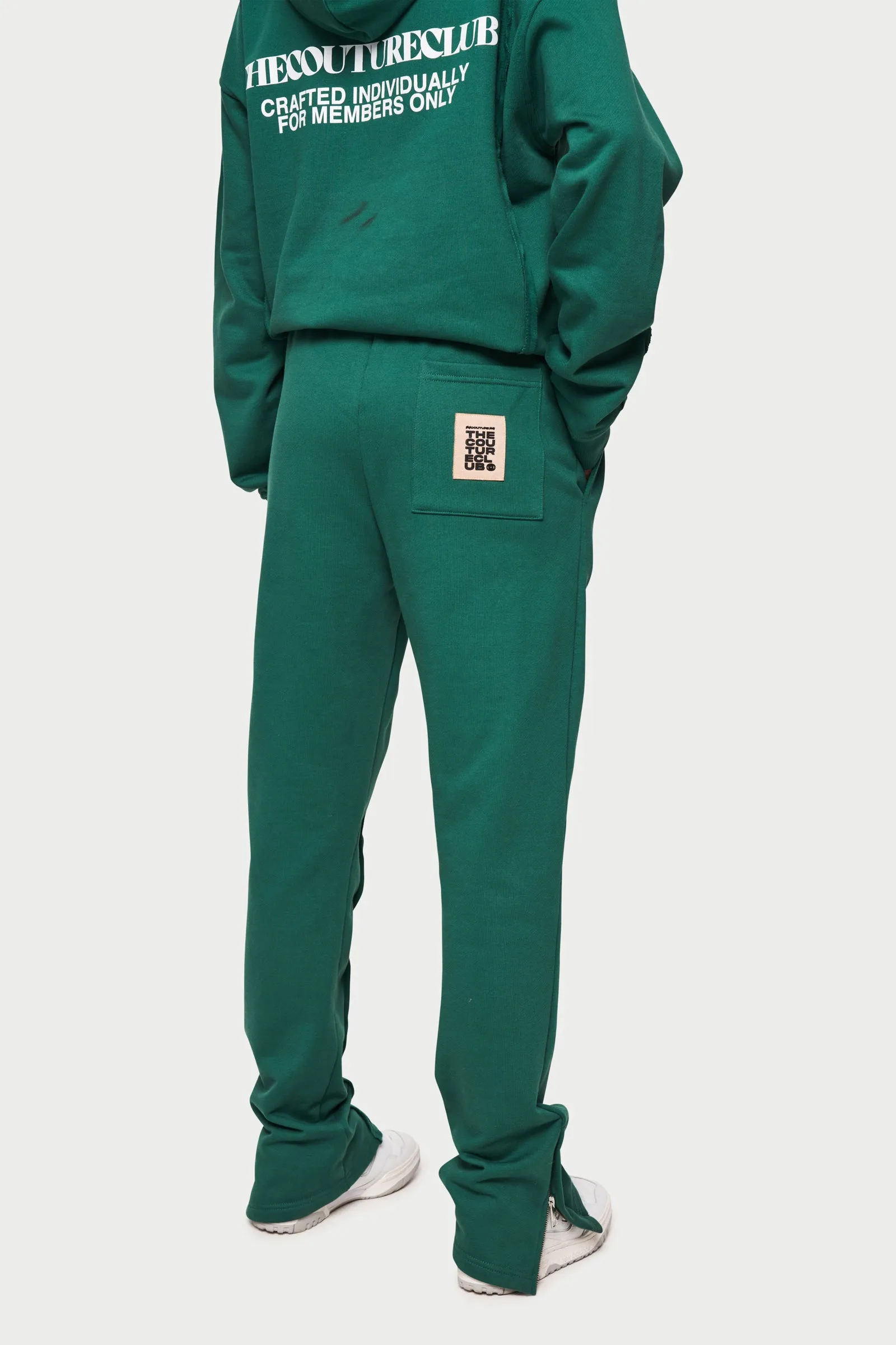 RAW SEAM STRAIGHT LEG JOGGERS - FOREST GREEN