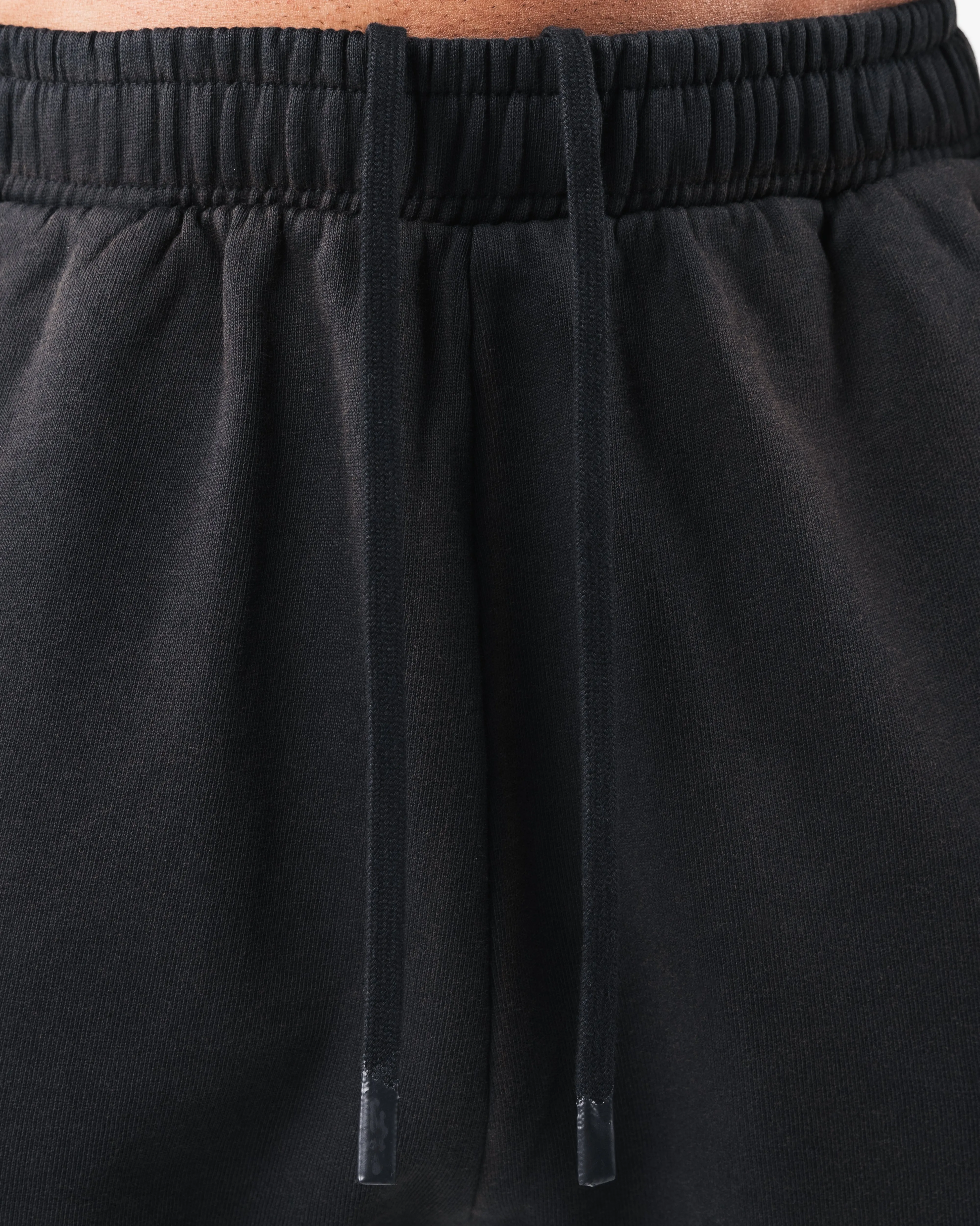 Sunfade Short - Black