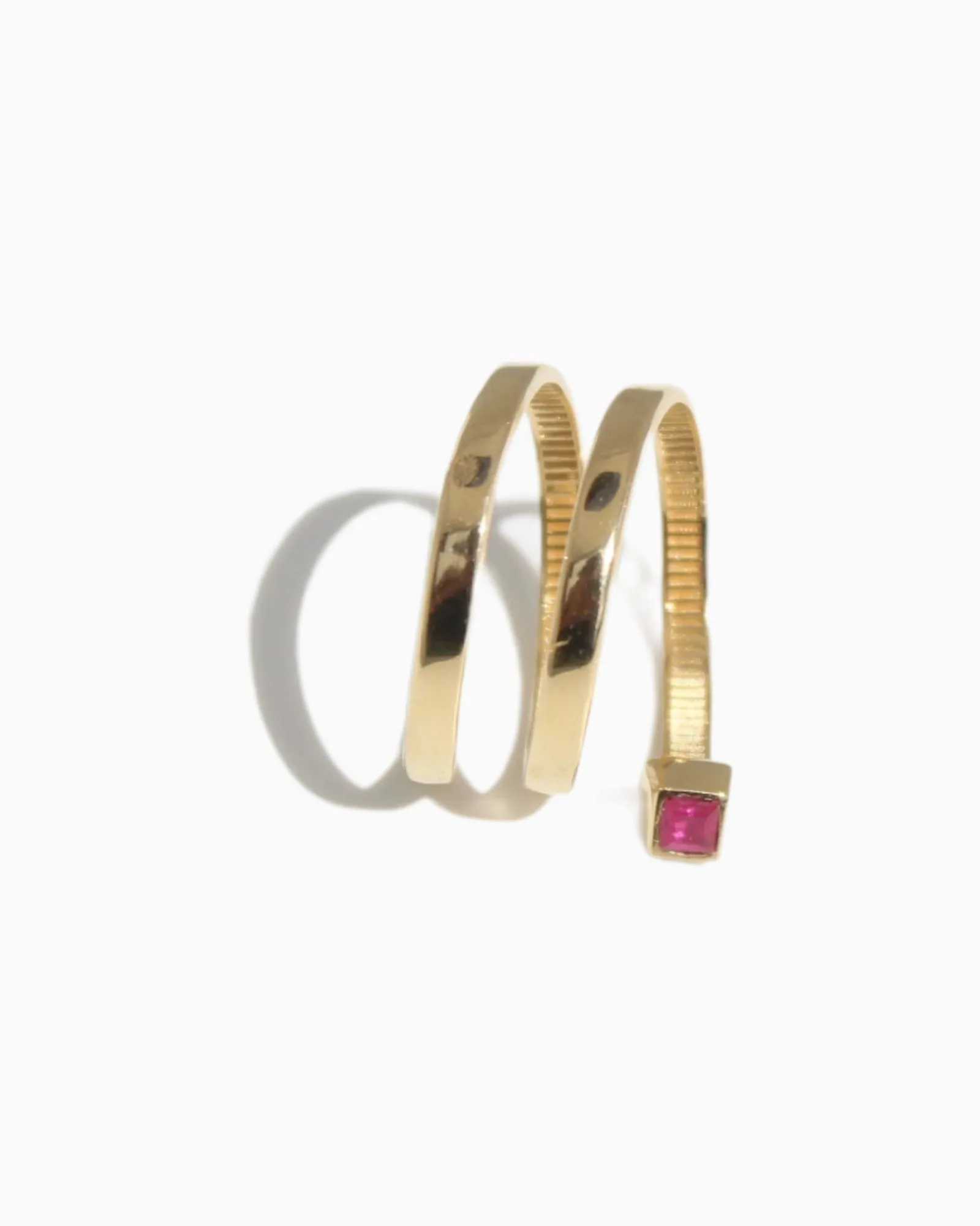 Triple gold ring Calliophis #01