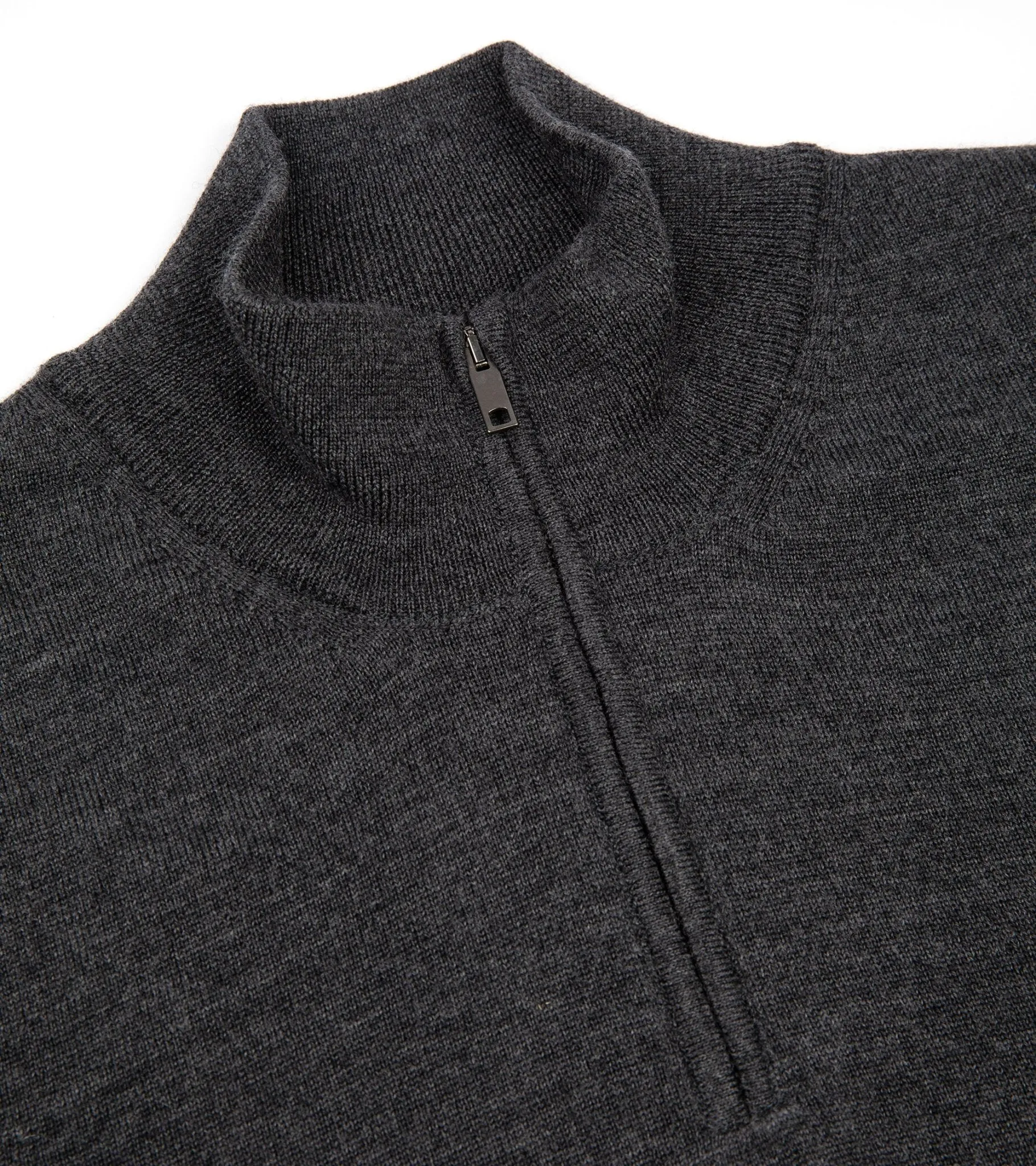 Trunk Trebeck Merino Half Zip Sweater: Charcoal