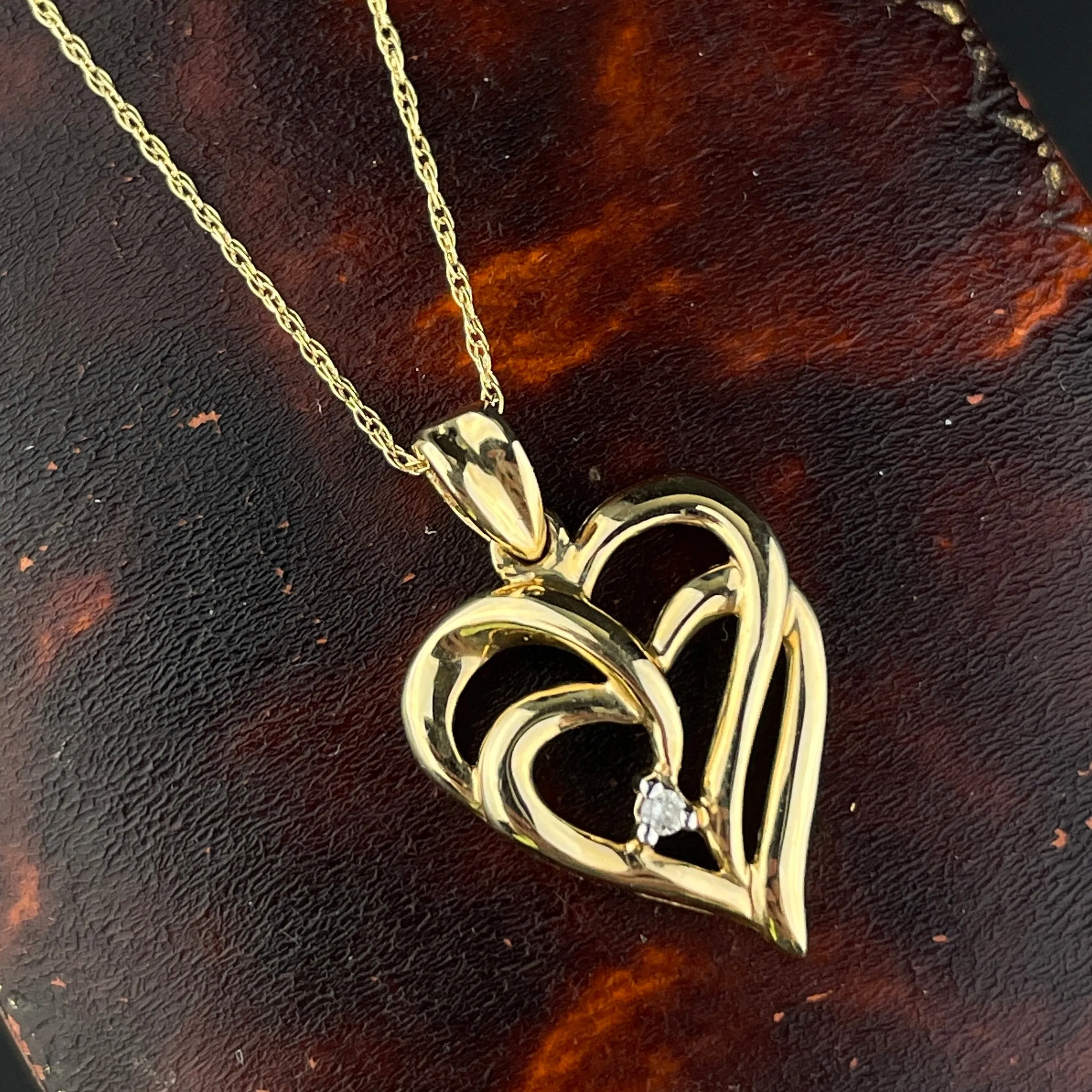 Vintage 14K Gold Double Heart Diamond Pendant Necklace