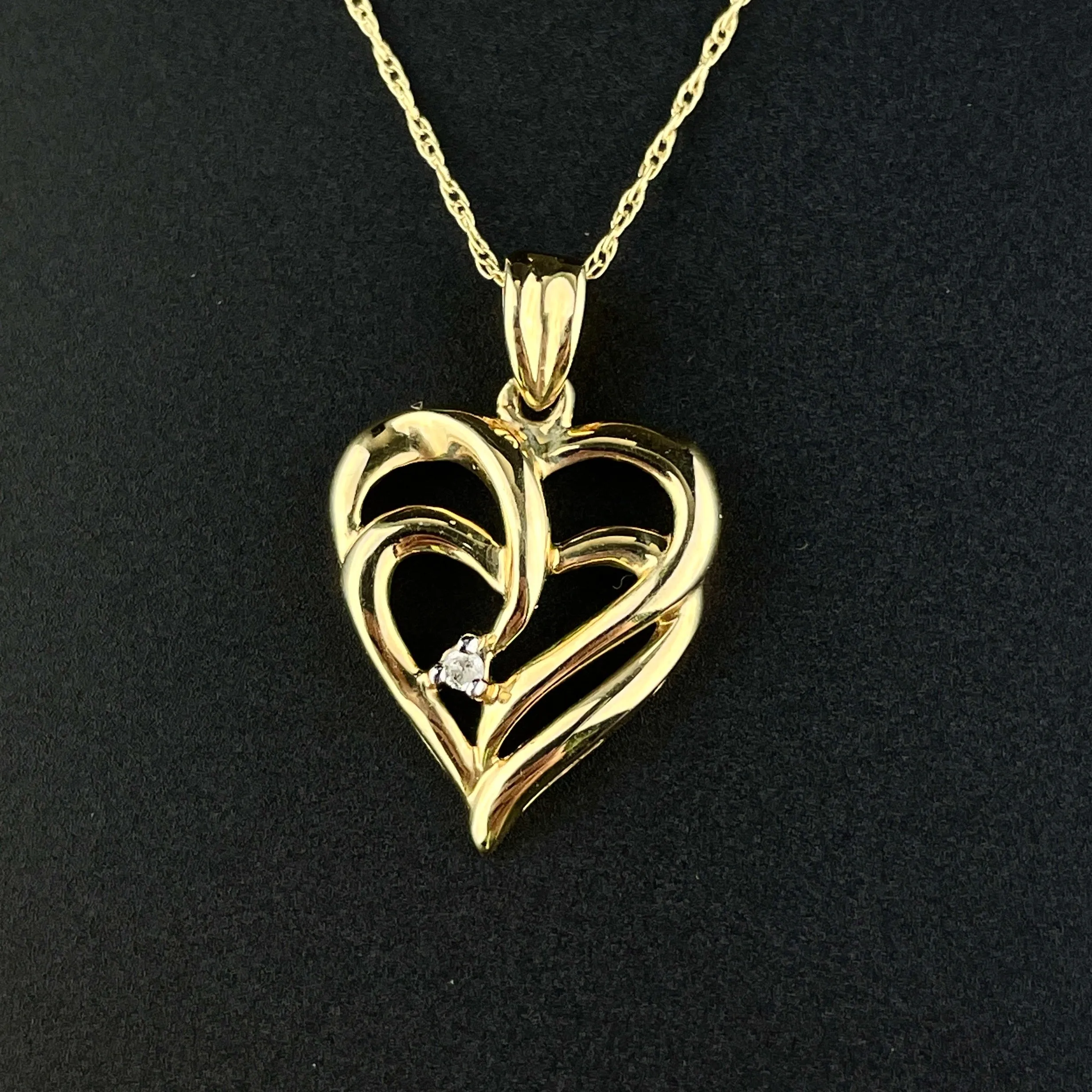 Vintage 14K Gold Double Heart Diamond Pendant Necklace