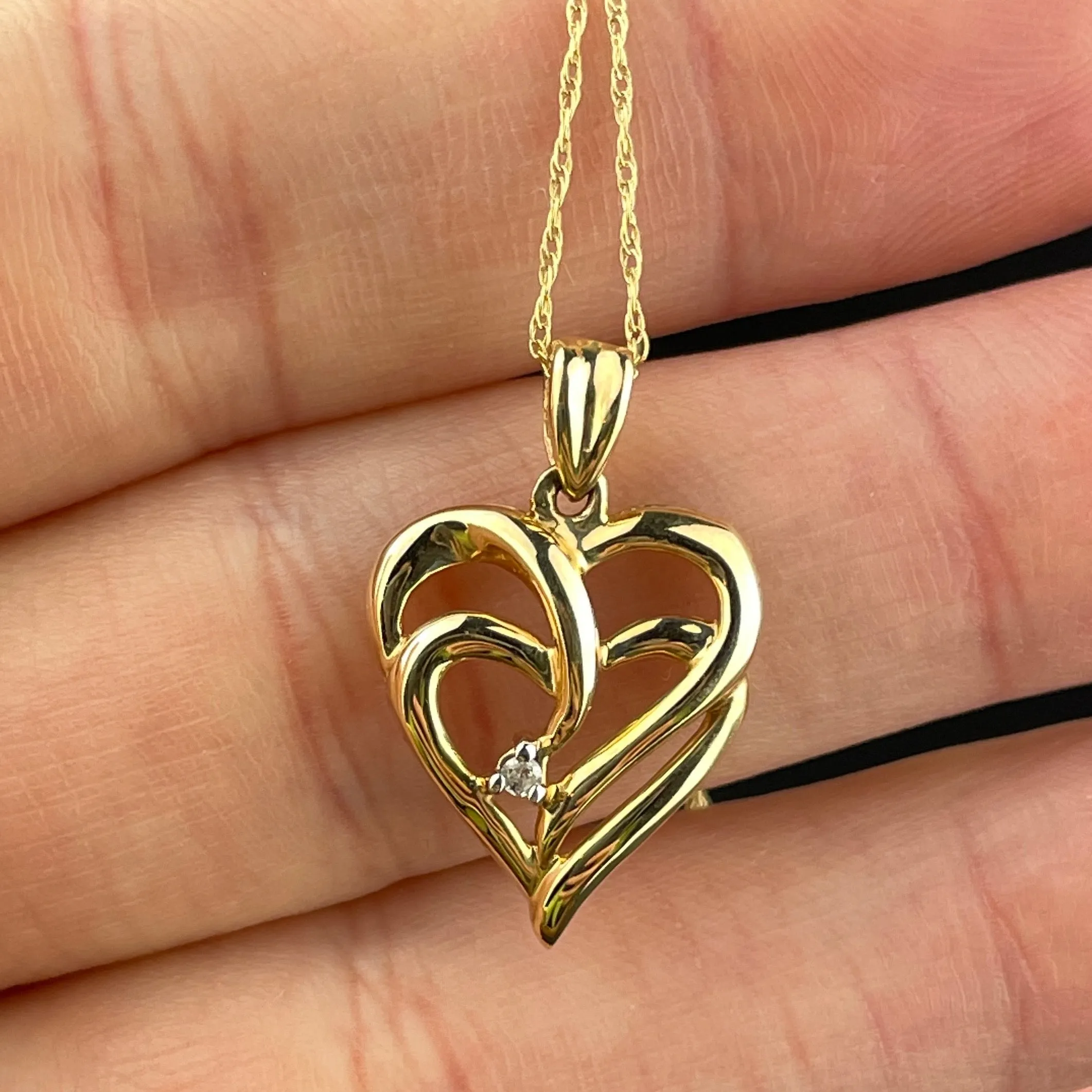 Vintage 14K Gold Double Heart Diamond Pendant Necklace