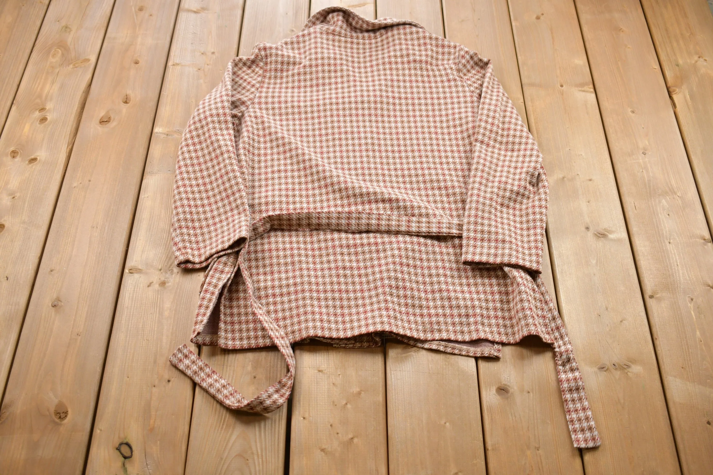 Vintage 1970s Russ Hounds Tooth Button Up Shirt / 1970s Button Up / Vintage Flannel / Plaid Flannel / Casual Shirt / Formal Shirt