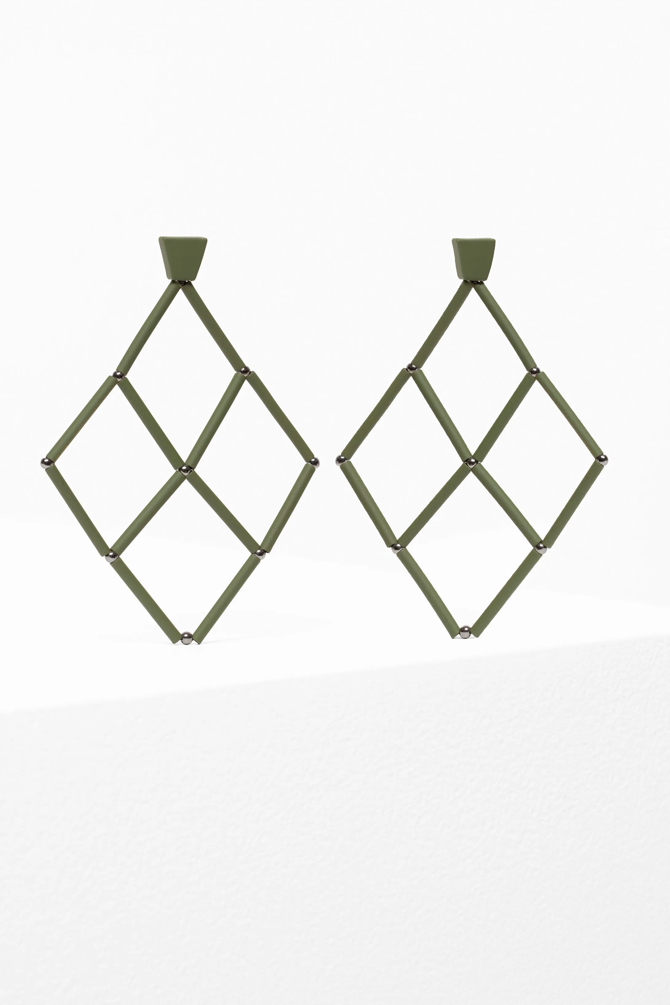 Zigg Earring